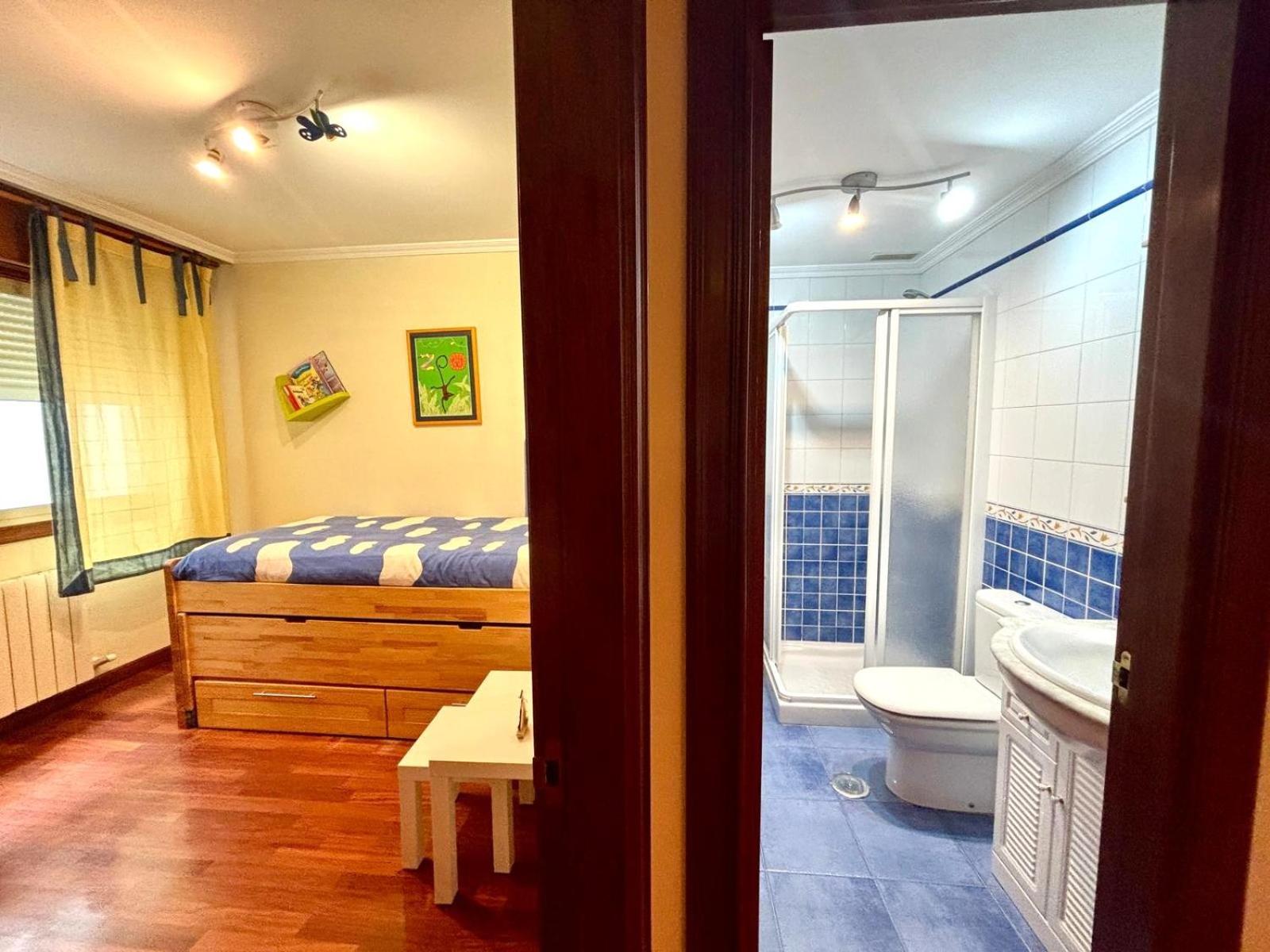 Holibai, Chulina, Cerca De La Playa, Con Piscina Y Parking Apartment ไบโยนา ภายนอก รูปภาพ